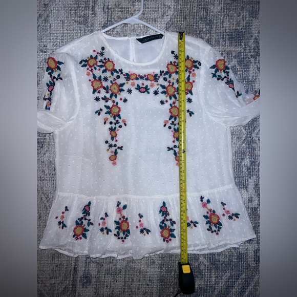 Zara Women Embroidered Shirt-size Large - Picture 5 of 6